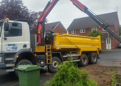 beesons grabhire tipper