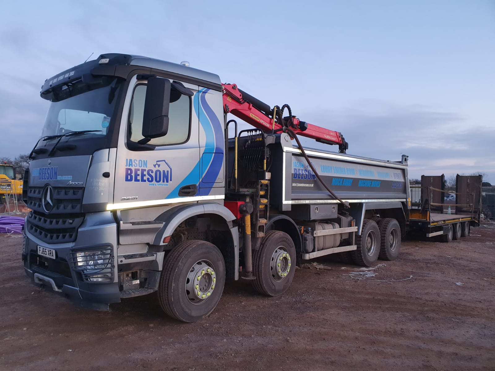 a single grabhire truck, logos clearly on display